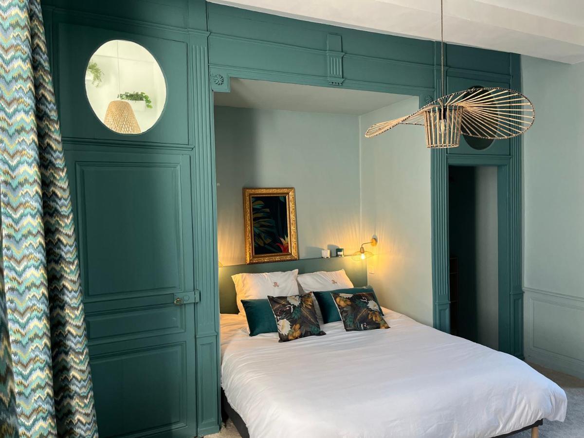 Aux Remparts De Montreuil Bed & Breakfast Montreuil  ภายนอก รูปภาพ